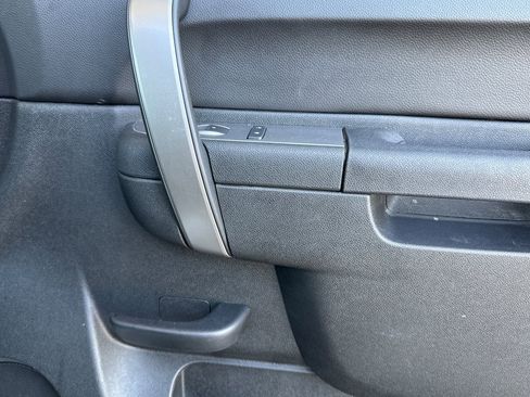 Used 2013 GMC Sierra 3500 SLE image 17