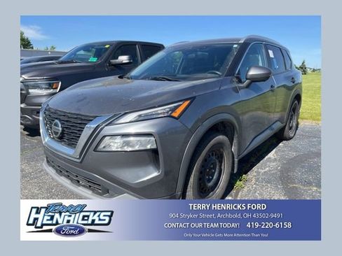 Used 2021 Nissan Rogue SV AWD/4WD image 1