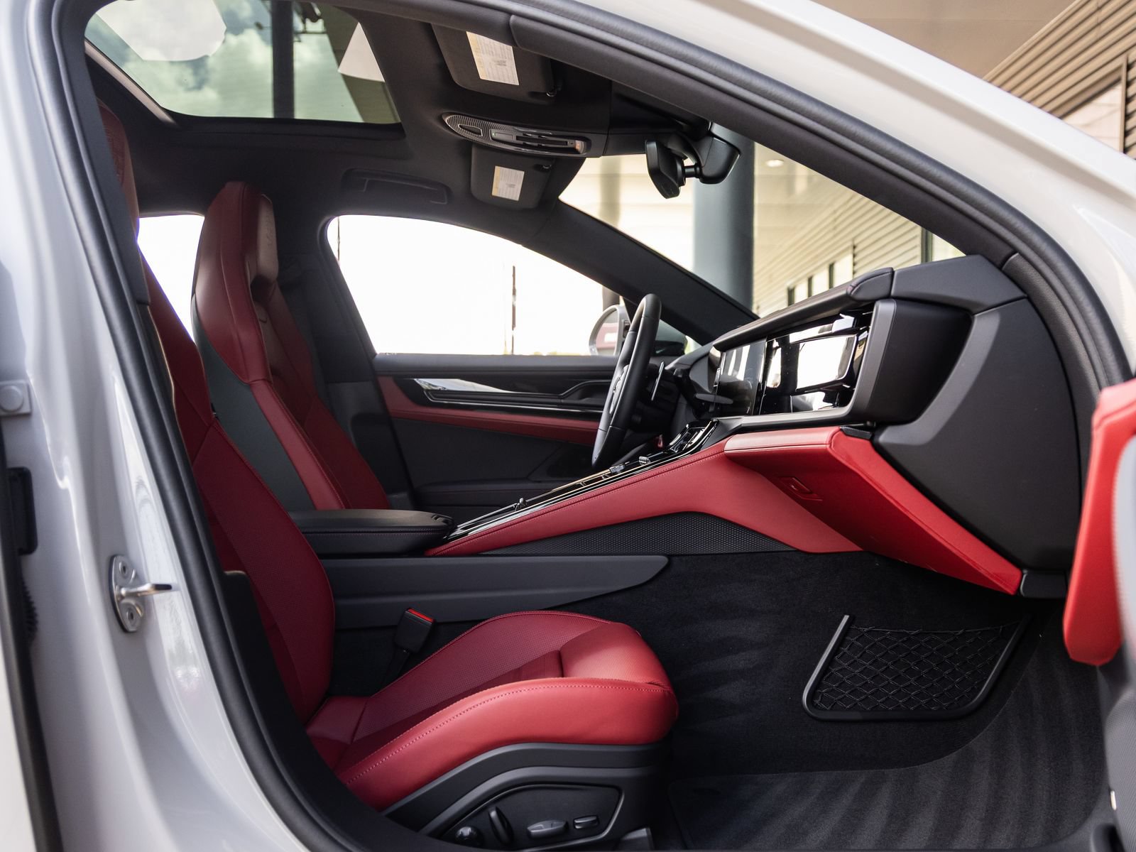 New 2026 Porsche Panamera 4 AWD/4WD image 47