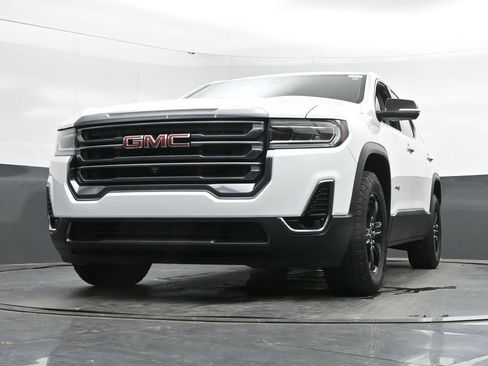 Used 2023 GMC Acadia AT4 w/ Technology Package AWD/4WD image 40