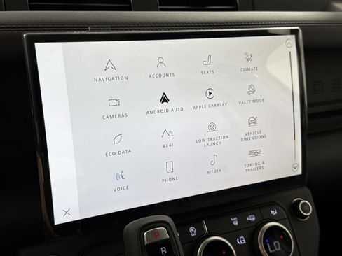 New 2026 Land Rover Defender 110 X-Dynamic SE image 20