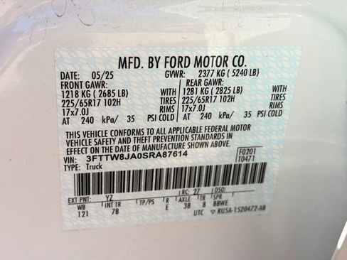 Used 2025 Ford Maverick XLT w/ Equipment Group 302A AWD/4WD image 33