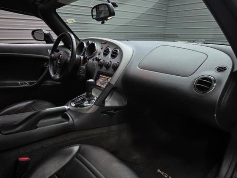 Used 2008 Pontiac Solstice GXP w/ Premium Package RWD image 13