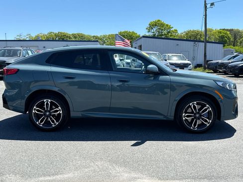 Used 2024 BMW X2 xDrive28i w/ M Sport Package AWD/4WD image 8