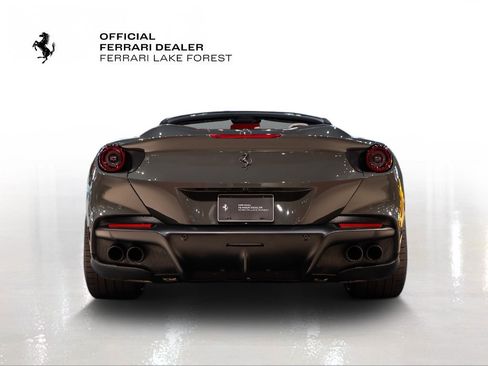 Certified 2022 Ferrari Portofino M image 11