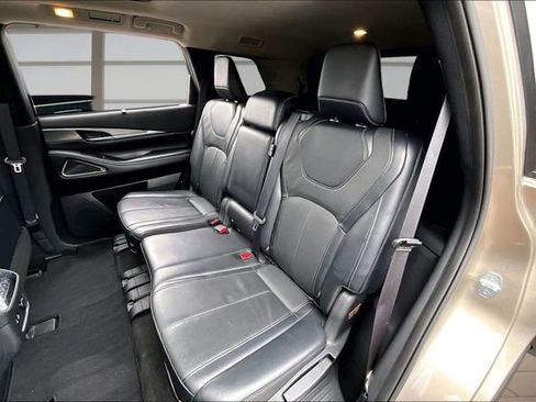 Certified 2023 INFINITI QX60 Luxe w/ Performance Audio Package FWD image 26