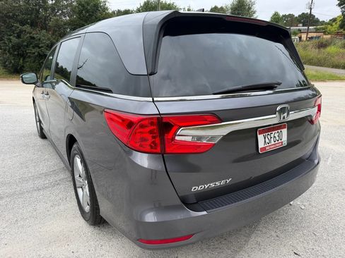 Used 2018 Honda Odyssey EX-L image 3