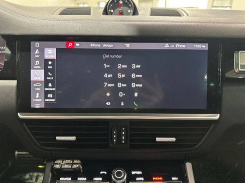 Used 2019 Porsche Cayenne S AWD/4WD image 64