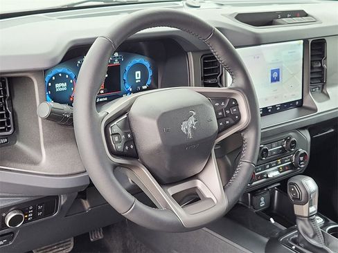 New 2025 Ford Bronco Big Bend image 11