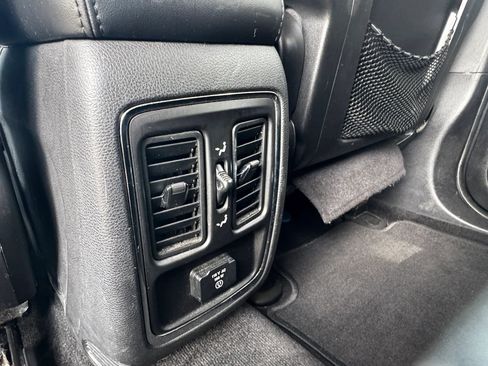 Used 2012 Dodge Durango Crew AWD/4WD image 16
