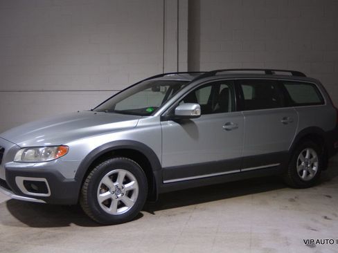 Used 2010 Volvo XC70 3.2 image 28