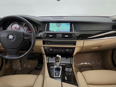 Used 2014 BMW 528i xDrive Sedan AWD/4WD image 21
