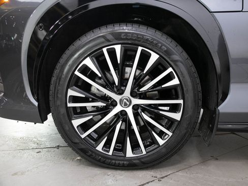 Used 2024 Lexus RZ 450e Premium w/ Technology Package AWD/4WD image 29