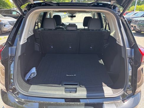 New 2026 Nissan Rogue Dark Armor FWD image 16