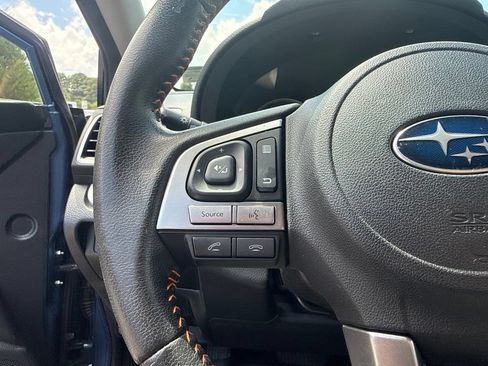 Used 2016 Subaru Crosstrek 2.0i Premium w/ Moonroof Package AWD/4WD image 9