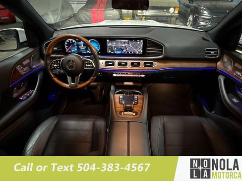 Used 2023 Mercedes-Benz GLS 450 4MATIC image 32