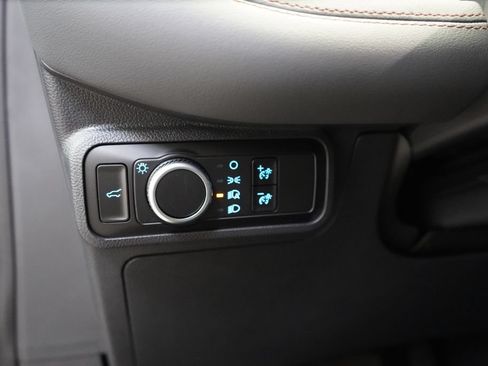 New 2026 Ford Explorer Active RWD image 32