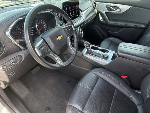 Used 2023 Chevrolet Blazer LT AWD/4WD image 10