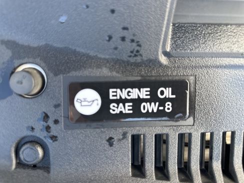 Used 2025 Toyota Camry SE image 33