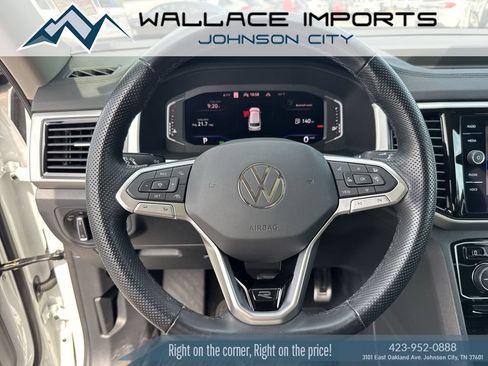 Used 2022 Volkswagen Atlas SEL Premium AWD/4WD image 30