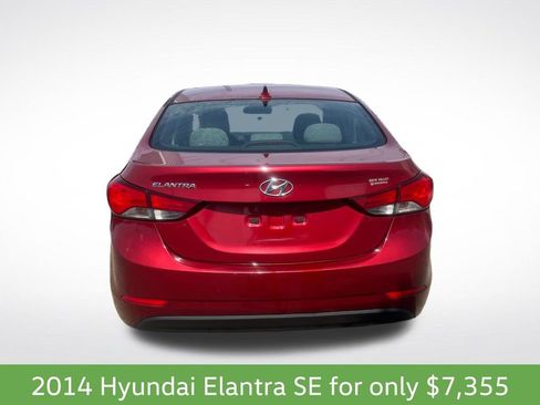Used 2014 Hyundai Elantra SE FWD image 4