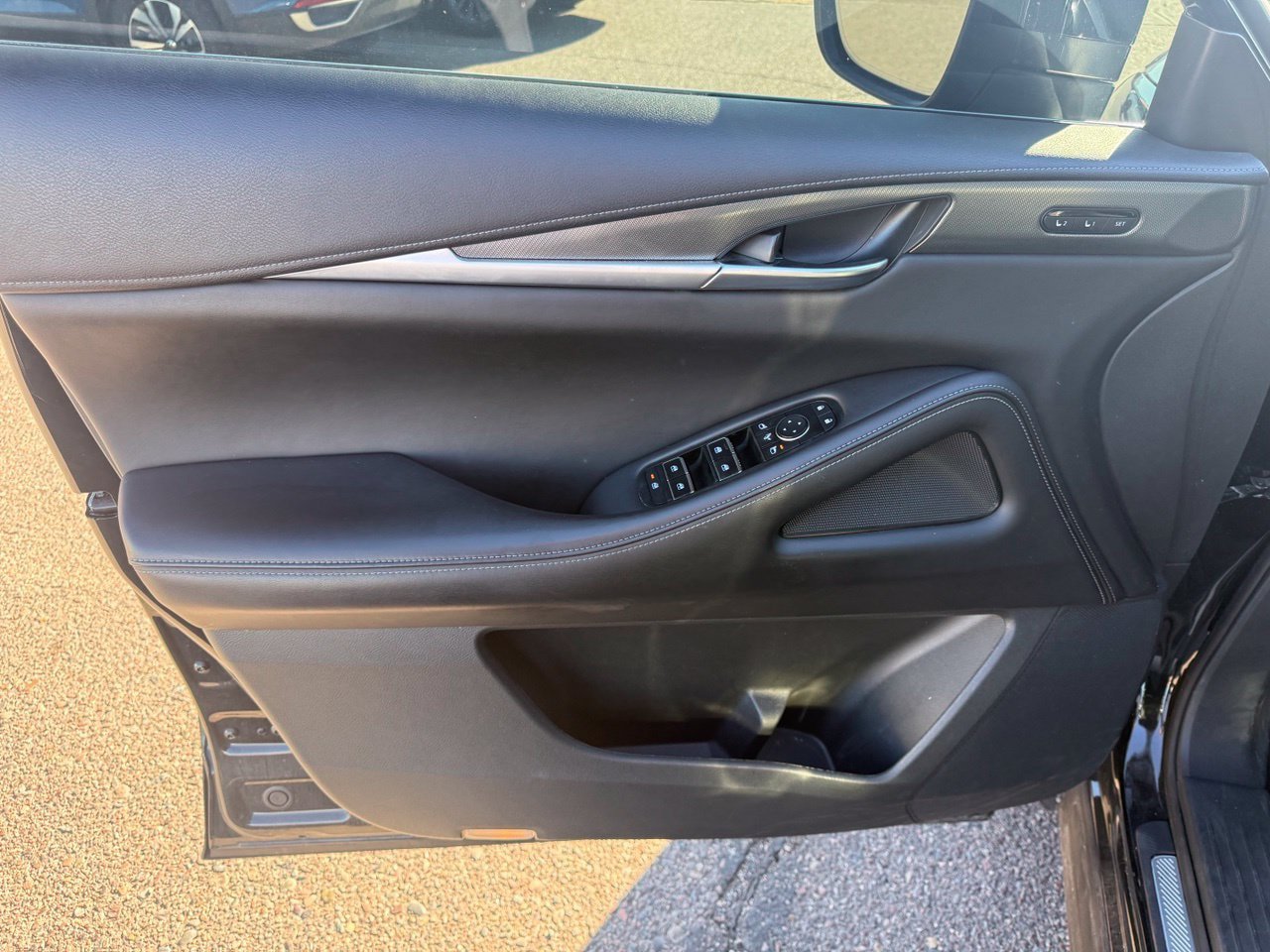 Certified 2023 INFINITI QX60 Luxe FWD image 15