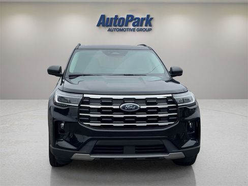 New 2025 Ford Explorer Active w/ Active Comfort Package image 2