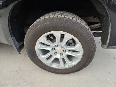 Certified 2024 Chevrolet Silverado 1500 LTZ w/ LTZ Premium Texas Edition image 9