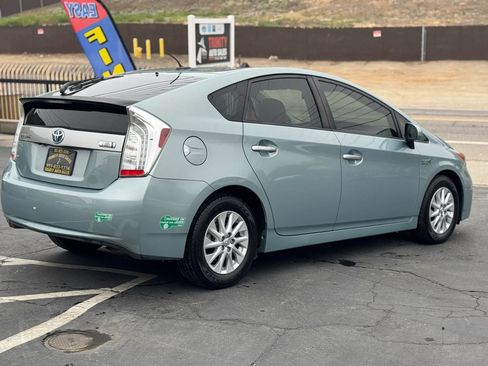 Used 2012 Toyota Prius Prime Plug-In Hybrid FWD image 6