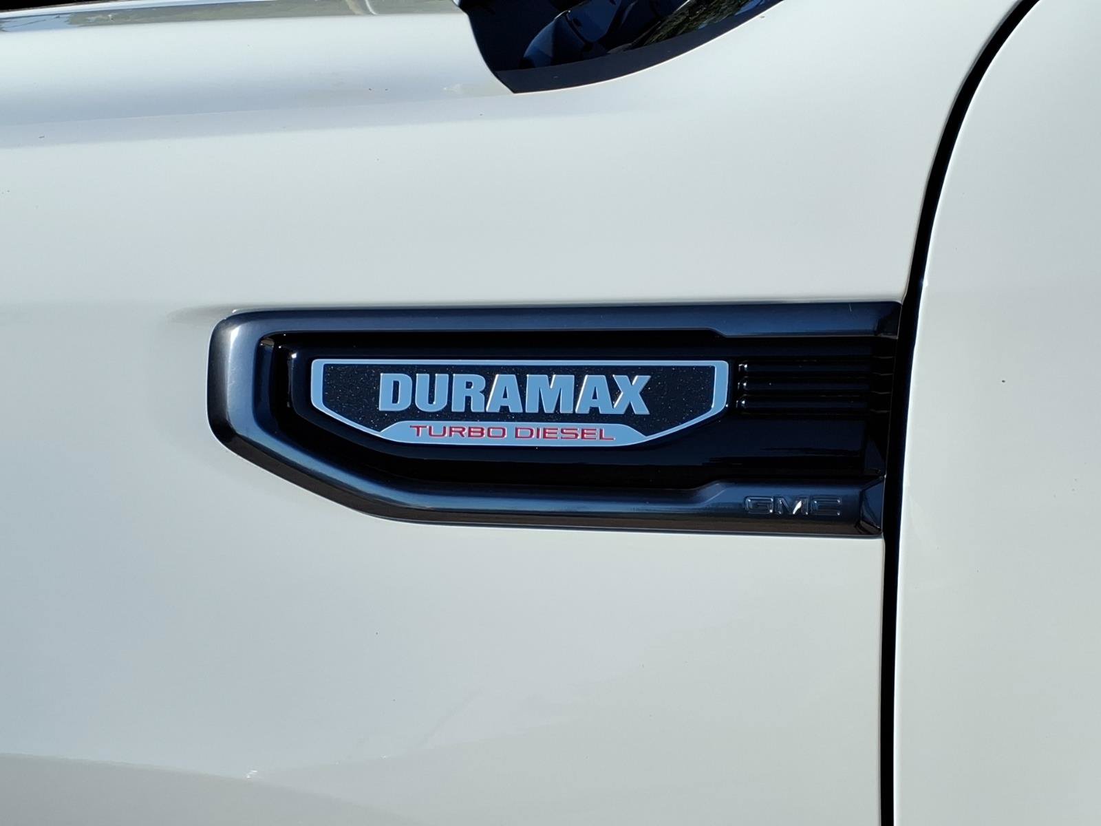 Used 2022 GMC Sierra 1500 AT4 w/ AT4 Preferred Package AWD/4WD image 10