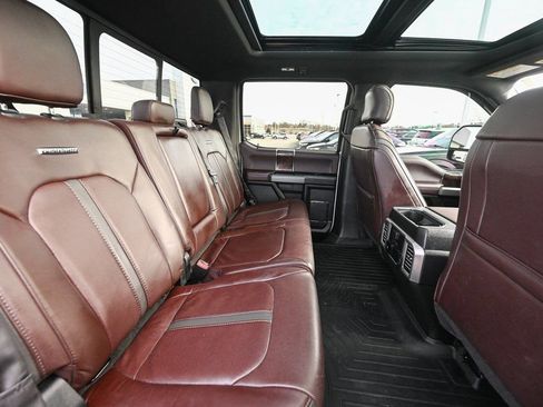 Used 2017 Ford F250 Platinum w/ Platinum Ultimate Package image 28