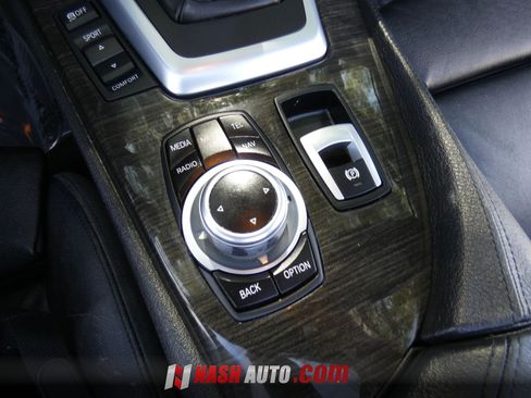 Used 2015 BMW Z4 sDrive35is RWD image 48