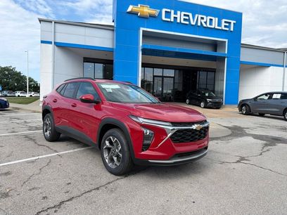 New 2026 Chevrolet Trax LT w/ Sunroof Package