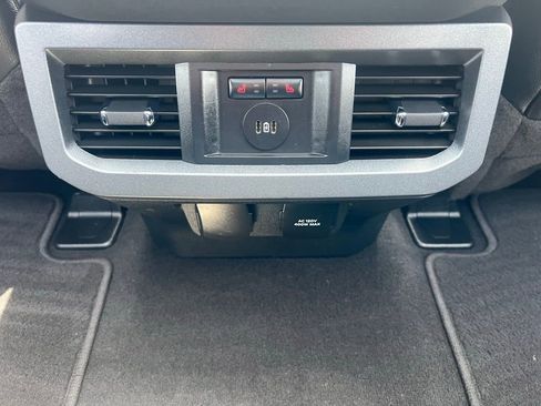 Used 2023 Ford F250 Lariat w/ Tremor Off-Road Package AWD/4WD image 25