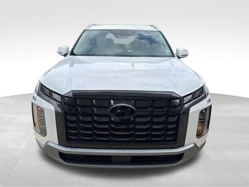 Used 2023 Hyundai Palisade SEL image 2