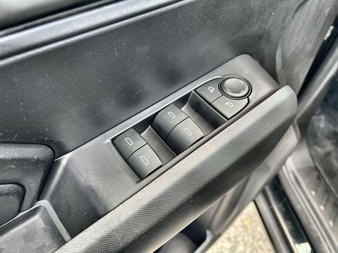 Certified 2023 Chevrolet Colorado W/T image 22