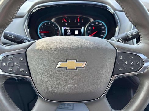 Used 2018 Chevrolet Traverse Premier image 31