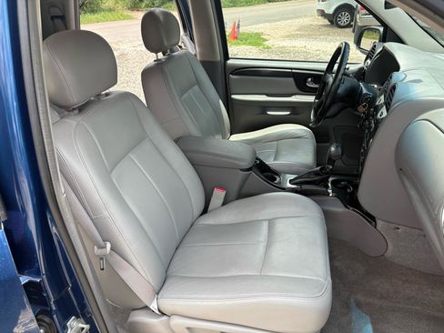 Used 2006 GMC Envoy SLE RWD image 16