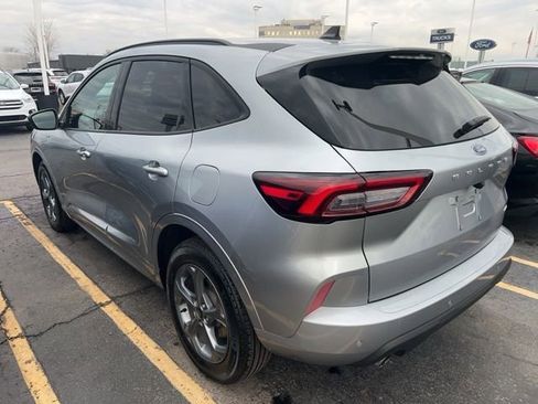 Used 2023 Ford Escape ST-Line w/ Tech Pack #1 image 4