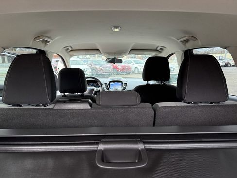 Used 2016 Ford Escape SE w/ Equipment Group 201A image 24