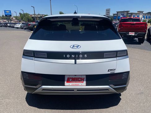 Used 2024 Hyundai Ioniq 5 SEL AWD/4WD image 4