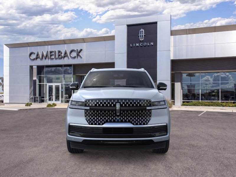 New 2026 Lincoln Navigator Reserve AWD/4WD image 6