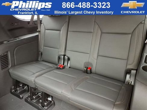 New 2026 Chevrolet Suburban High Country image 10