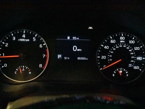 Used 2023 Kia Seltos S AWD/4WD image 18