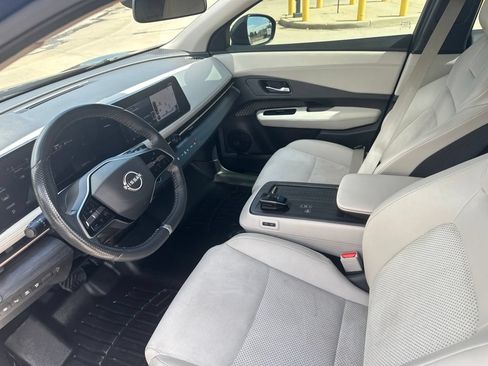 Used 2023 Nissan Ariya AWD image 16