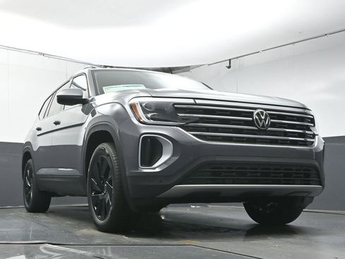 New 2026 Volkswagen Atlas SE FWD image 34
