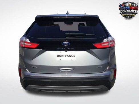 Used 2024 Ford Edge SEL w/ Convenience Package AWD/4WD image 4