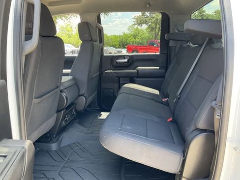 Used 2025 Chevrolet Silverado 2500 Custom w/ Custom Value Package AWD/4WD image 8