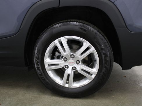 Used 2018 GMC Terrain SLE AWD/4WD image 9