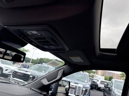 New 2025 GMC Sierra 2500 SLT image 23